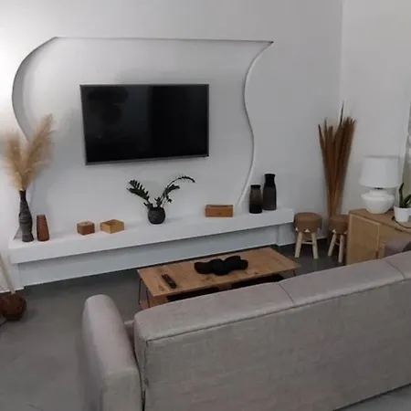 Angelo Waves, Luxery In Platanos, Leros *