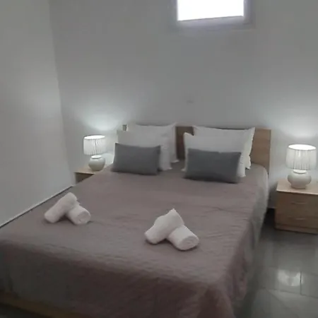 Angelo Waves, Luxery In Platanos, Leros * Lakkíon