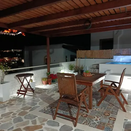 Angelo Waves, Luxery In Platanos, Leros